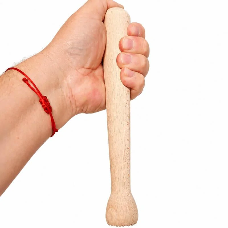 Drevený drvič na cesnak a bylinky 22 cm
