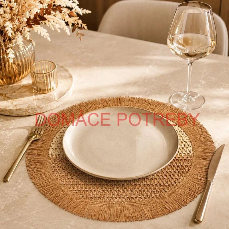 Okrúhla prírodná podložka pod tanier so strapcami 37 cm