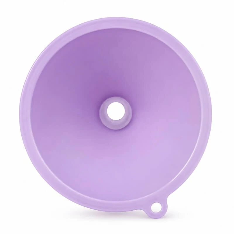 Plastový lievik 18 cm