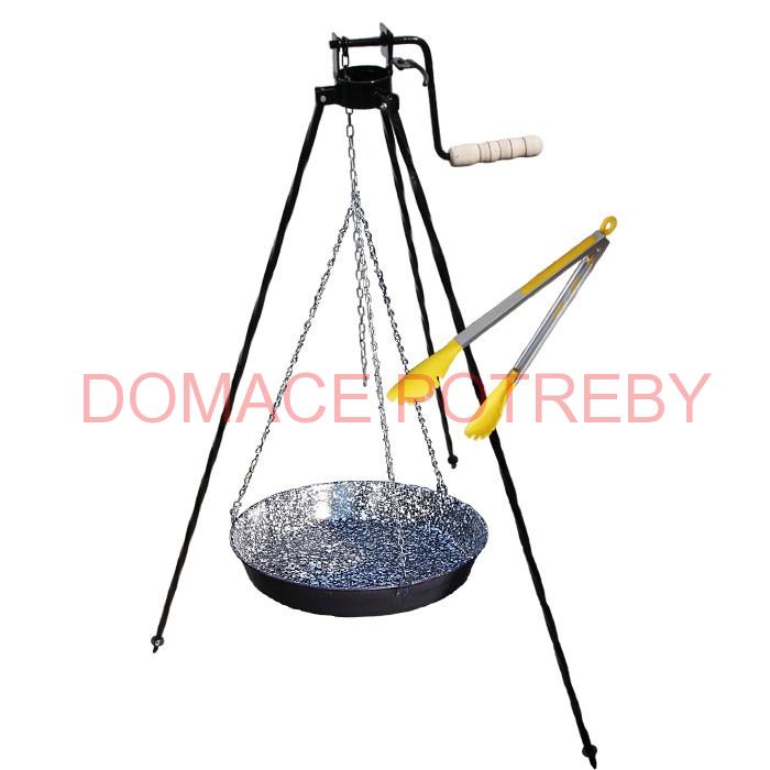 Smaltovaná panvica s retiazkou 42 cm + trojnožka s poistnou kladkou a obracačka na mäso GRILL PARTY 1
